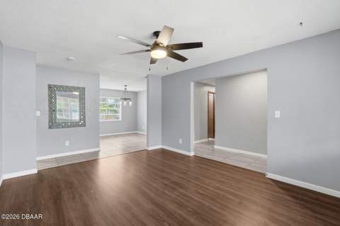 1317 N Shangri-La Drive, Daytona Beach FL - photo 7 of 37