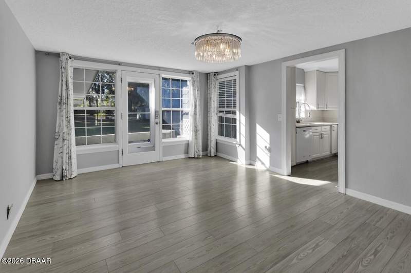 4 bedroom Single Family Residence at 616 W Minnesota Avenue, Deland, DeLand — photo 3