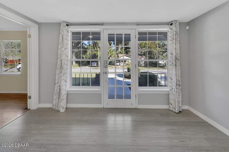 4 bedroom Single Family Residence at 616 W Minnesota Avenue, Deland, DeLand — photo 4