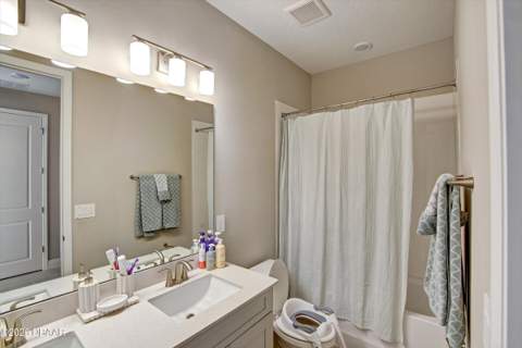 2121 Divot Drive, Daytona Beach FL - photo 18 of 31