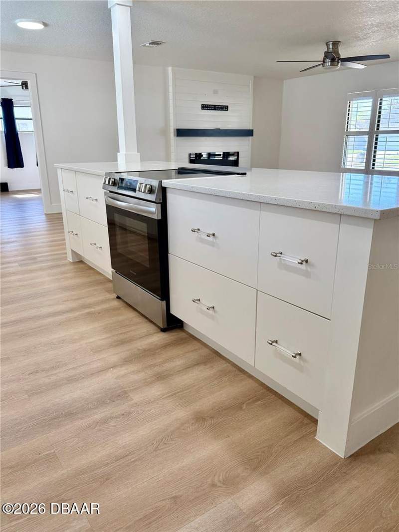 4 bedroom Single Family Residence at 1325 Mollie Road, Fairway Estates, Daytona Beach — photo 5