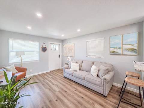1807 Golfview Boulevard, South Daytona FL - photo 8 of 54