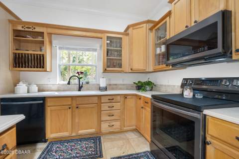 1106 Shockney Drive, Ormond Beach FL - photo 14 of 57