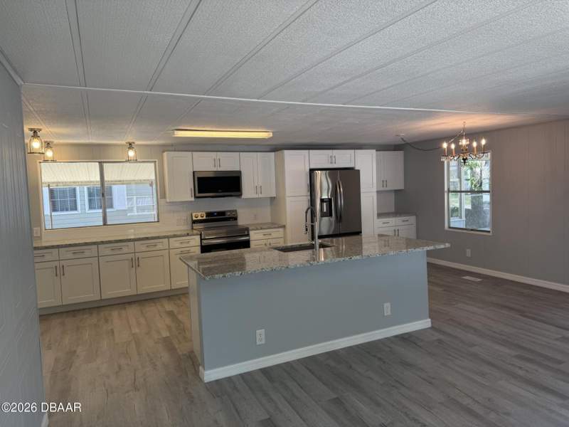 2 bedroom Manufactured Home at 48 Golden Gate Circle, Twin Gates Mobile Estates, Port Orange — photo 4