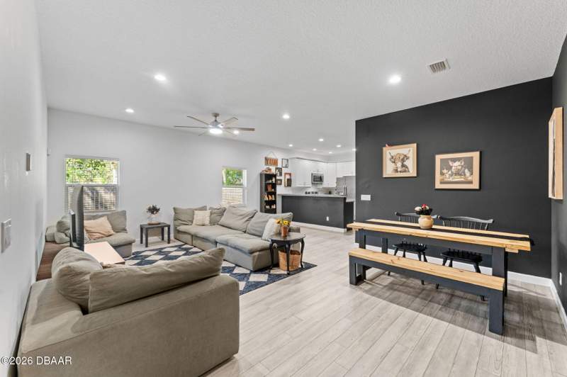 3 bedroom Single Family Residence at 637 Holmes Avenue, Daytona Beach, Daytona Beach — photo 5