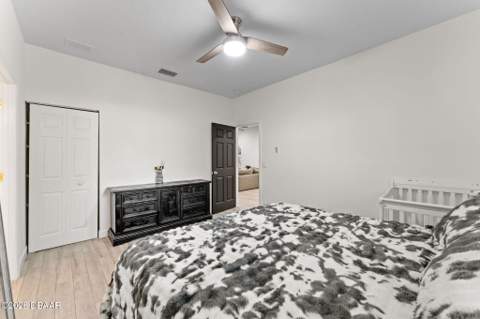 637 Holmes Avenue, Daytona Beach FL - photo 16 of 29