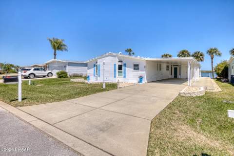 349 Marsh Landing Loop, Oak Hill FL - photo 6 of 47