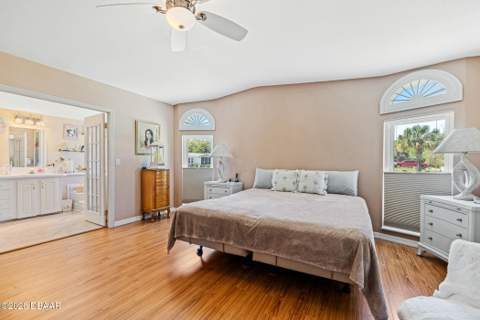 349 Marsh Landing Loop, Oak Hill FL - photo 9 of 47