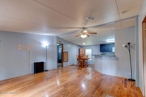 1040 Green Acres Circle, South Daytona FL - photo 10 of 23