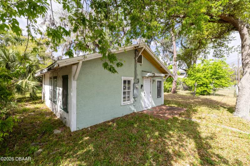 2 bedroom Single Family Residence at 120 Adams Street, Daytona Beach, Daytona Beach — photo 3