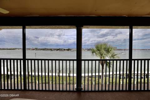 442 Bouchelle Drive #305, New Smyrna Beach FL - photo 21 of 32
