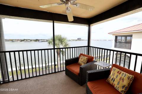 442 Bouchelle Drive #305, New Smyrna Beach FL - photo 22 of 32