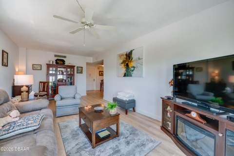 404 S Beach Street #604 (230), Daytona Beach FL - photo 8 of 29