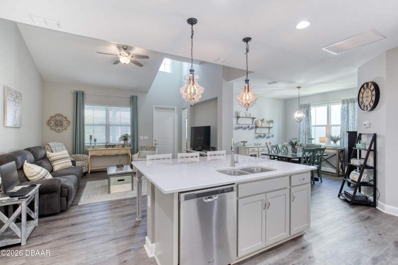 2 bedroom Single Family Residence at 444 Lime Avenue, Latitude, Daytona Beach — photo 3