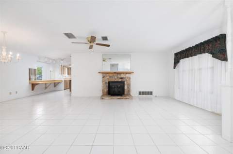 484 N Ridgewood Avenue, Ormond Beach FL - photo 8 of 42