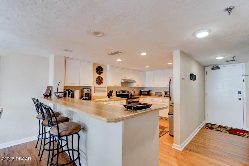 2 bedroom Condominium at 1513 Ocean Shore Boulevard #9E, Ormondy Condo, Ormond Beach — photo 5