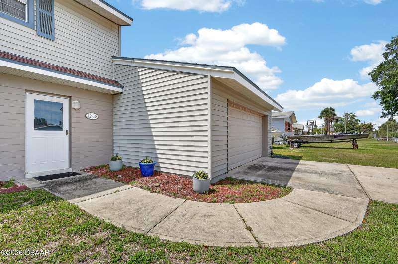 4 bedroom Single Family Residence at 1238 Suwanee Road, Fairway Estates, Daytona Beach — photo 5