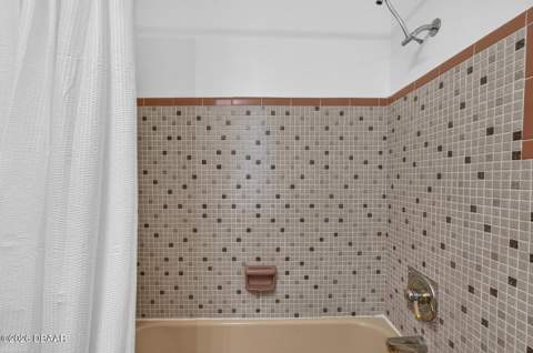 1238 Suwanee Road, Daytona Beach FL - photo 23 of 41