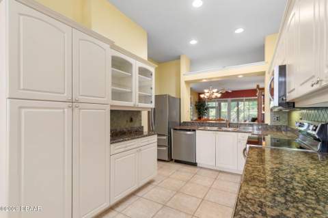 3003 Glin Circle, Ormond Beach FL - photo 15 of 96