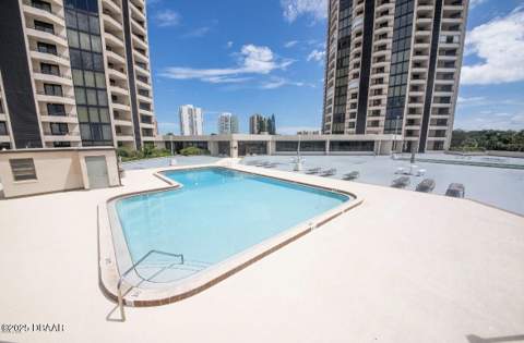1 Oceans West Boulevard #4B4, Daytona Beach Shores FL - photo 19 of 25