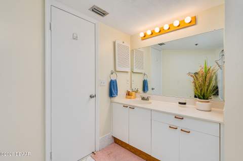 3023 S Atlantic Avenue #1201, Daytona Beach Shores FL - photo 18 of 40