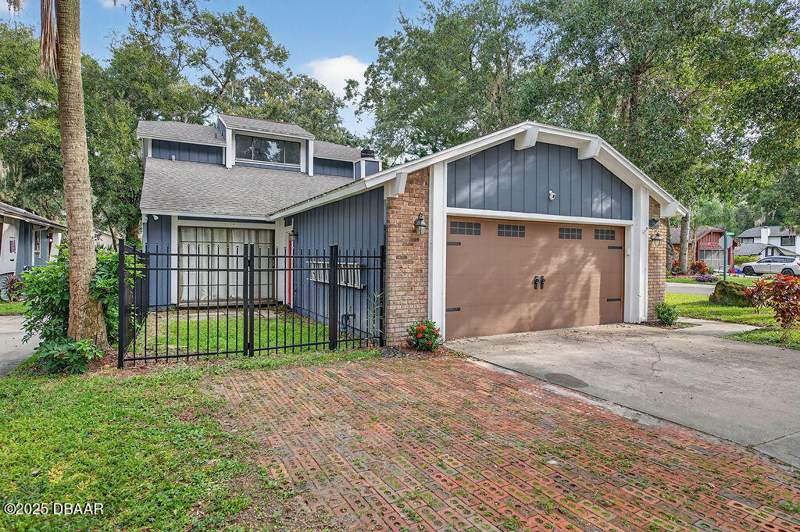 4 bedroom Single Family Residence at 28 Baymeadow Court, Tymber Creek, Ormond Beach — photo 2