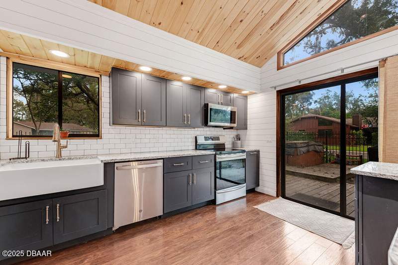 4 bedroom Single Family Residence at 28 Baymeadow Court, Tymber Creek, Ormond Beach — photo 5