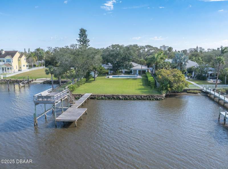 3 bedroom Single Family Residence at 1596 John Anderson Drive, Ormond Beach, Ormond Beach — photo 2