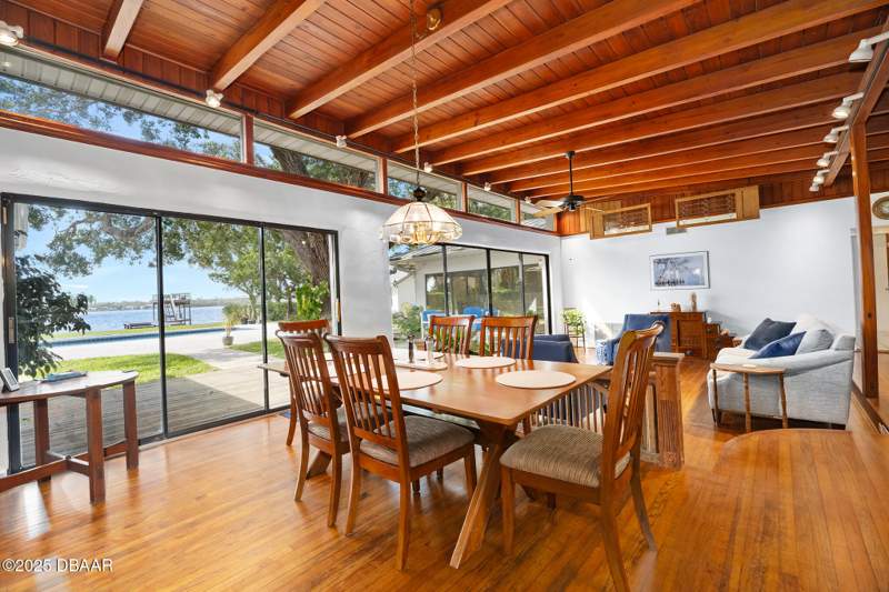 3 bedroom Single Family Residence at 1596 John Anderson Drive, Ormond Beach, Ormond Beach — photo 5