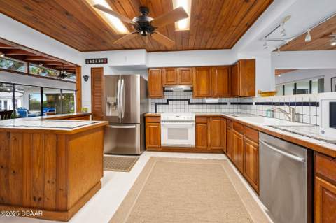 1596 John Anderson Drive, Ormond Beach FL - photo 19 of 54