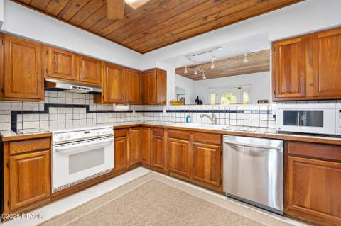 1596 John Anderson Drive, Ormond Beach FL - photo 22 of 54