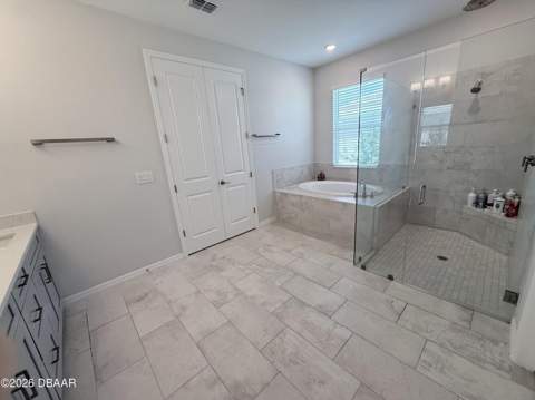 1352 Arklow Circle, Ormond Beach FL - photo 8 of 12