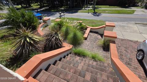 213 Jessamine Boulevard, Daytona Beach FL - photo 9 of 47