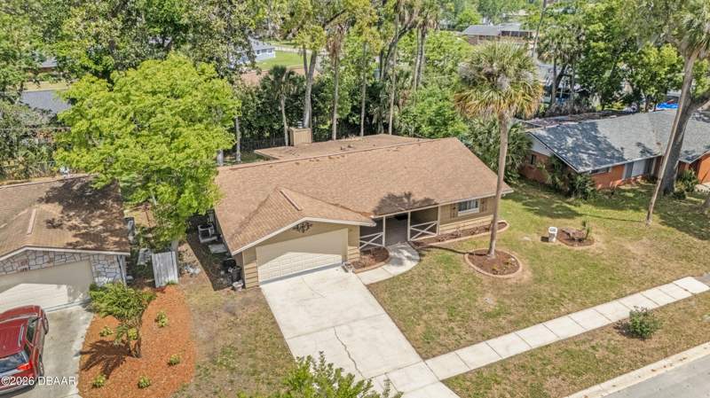 3 bedroom Single Family Residence at 105 Wimbledon Court, Cambridge, Port Orange — photo 5