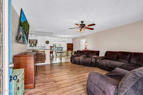 3309 Woodland Drive, Edgewater FL - photo 6 of 39