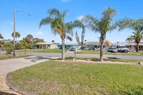 18 Concord Drive, Ormond Beach FL - photo 8 of 47