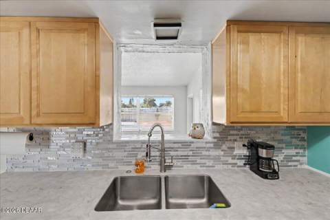 18 Concord Drive, Ormond Beach FL - photo 16 of 47