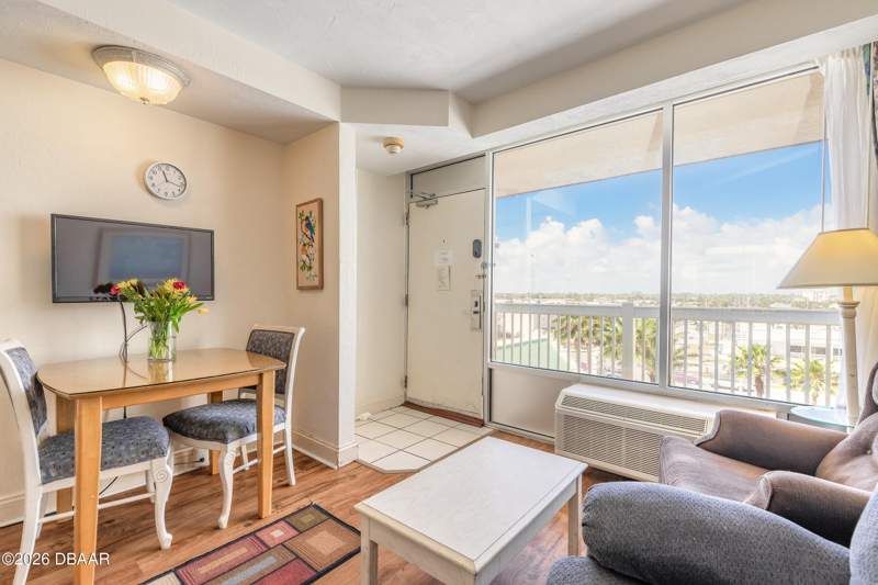 0 bedroom Condotel at 2700 N Atlantic Avenue #523, Daytona Beach Resort & Conference Center, Daytona Beach — photo 2