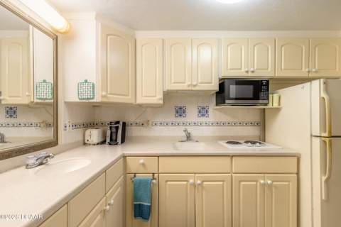 2700 N Atlantic Avenue #523, Daytona Beach FL - photo 11 of 36