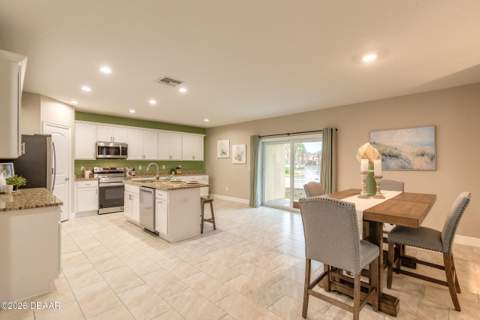 119 Oceans Circle, Daytona Beach Shores FL - photo 10 of 43