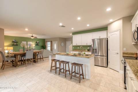 119 Oceans Circle, Daytona Beach Shores FL - photo 15 of 43