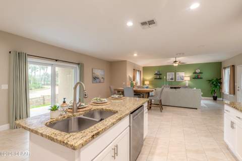 119 Oceans Circle, Daytona Beach Shores FL - photo 16 of 43