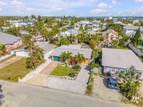 308 Normandy Avenue, New Smyrna Beach FL - photo 10 of 57