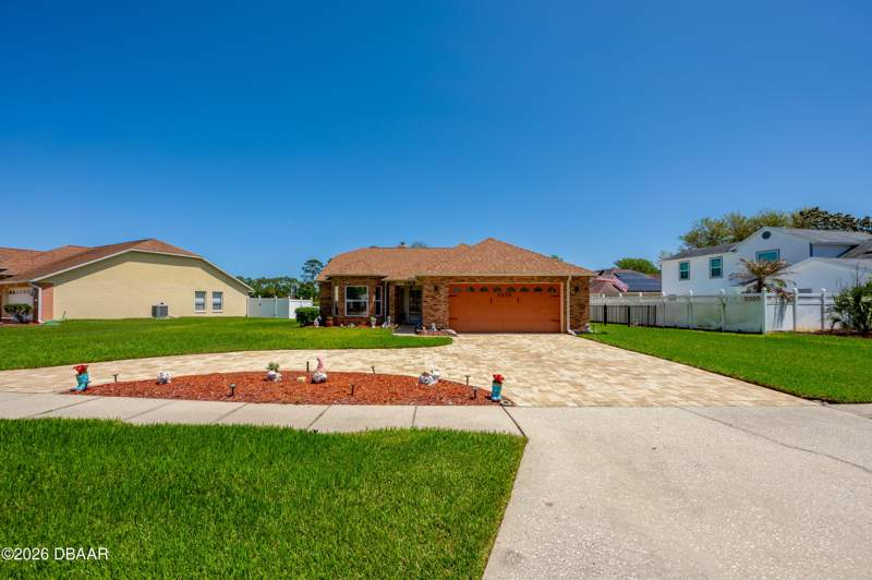 2 bedroom Single Family Residence at 1312 N Wembley Circle, Windsor Hill, Port Orange — photo 3