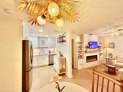 41 Brooks Drive, Ormond Beach FL - photo 11 of 27