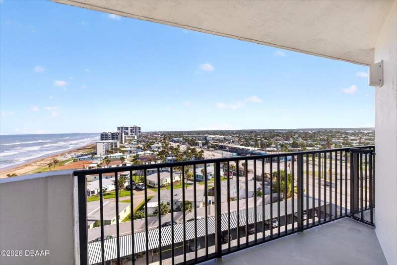 1 bedroom Condominium at 1415 Ocean Shore Boulevard #808, Regency Plaza Condo, Ormond Beach — photo 4