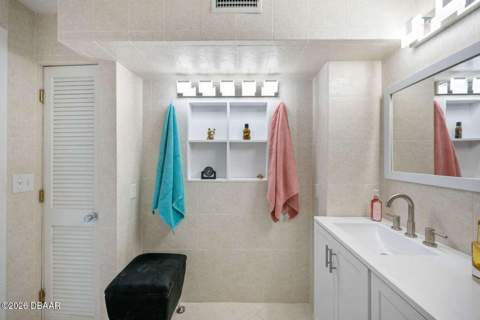 236 Royal Dunes Circle, Ormond Beach FL - photo 21 of 31