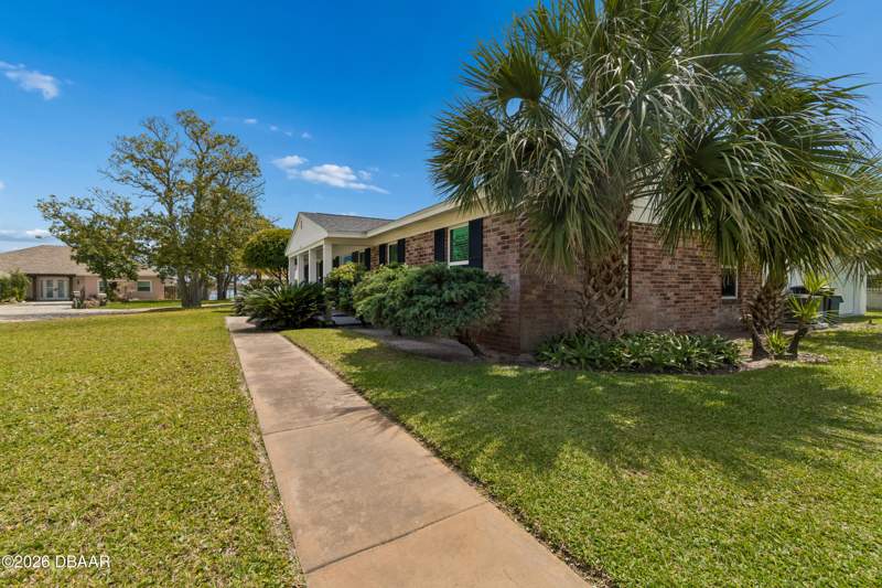 3 bedroom Single Family Residence at 12 Cameo Circle, Cameo Point, Ormond Beach — photo 2