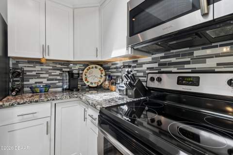 12 Cameo Circle, Ormond Beach FL - photo 12 of 52
