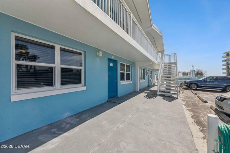 2 bedroom Condominium at 513 N Atlantic Avenue #33, New Smyrna Beach, New Smyrna Beach — photo 2